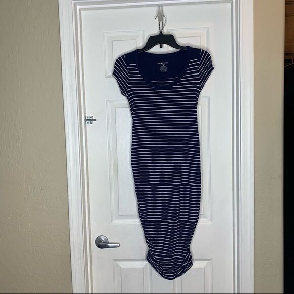 Liz Lange Maternity Navy and White Striped Bodycon Dress Size XS - Picture 1 of 8